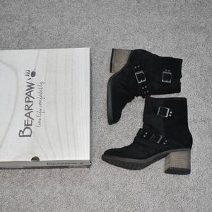 Bearpaw suede booties